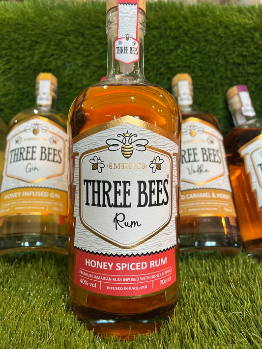 Three Bees Honey Spiced Rum, 70cl – A Toast to Tradition